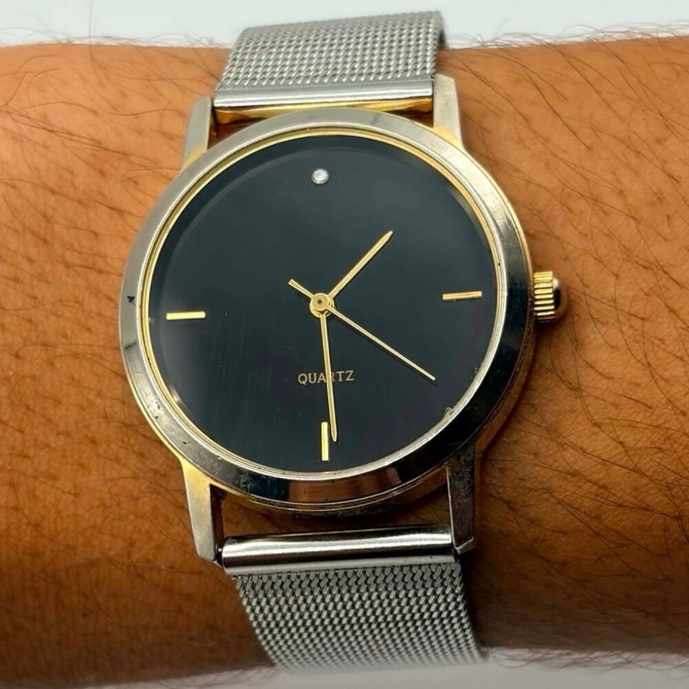 Silver & Black 90s Watch